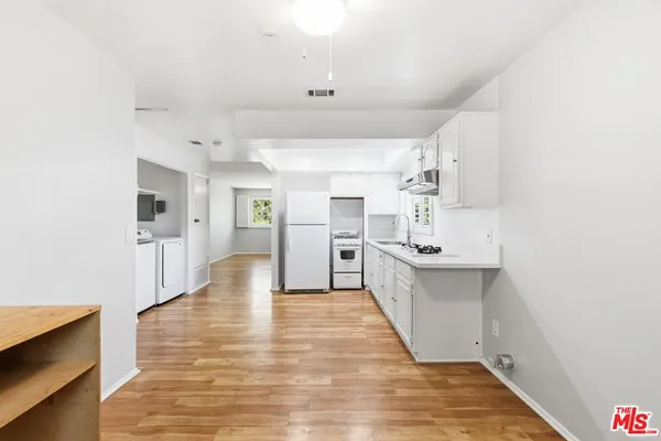 $3,300 | 2752 Guirado Street, Los Angeles, CA 90023