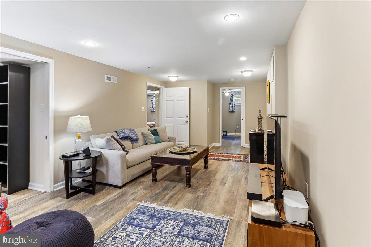 1504 Crest Road Silver Spring, MD 20902 - Photo 30 of 52