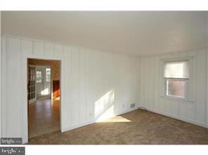 215 Sycamore Road Linthicum Heights, MD 21090 - Photo 4 of 16