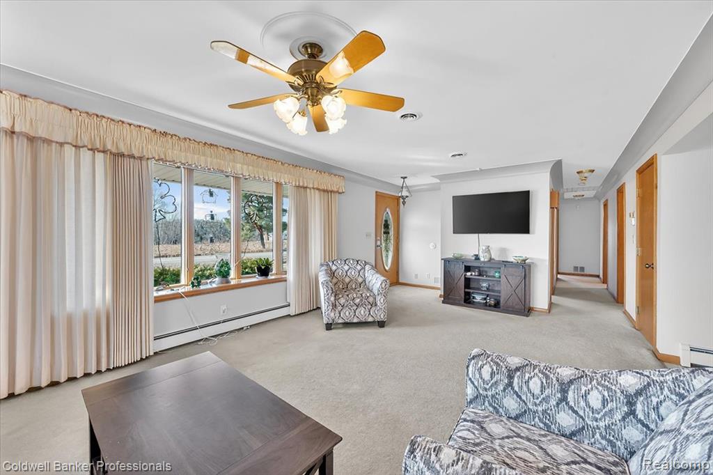 7410 Wilson Road Montrose, MI 48457 - Photo 13 of 38