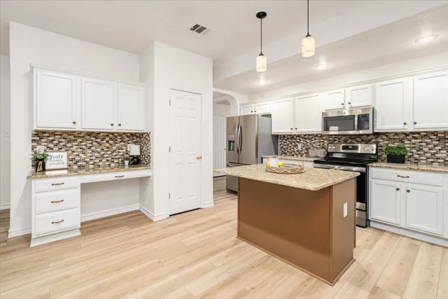 $425,000 | 270 Maribel Avenue, Buda, TX 78610