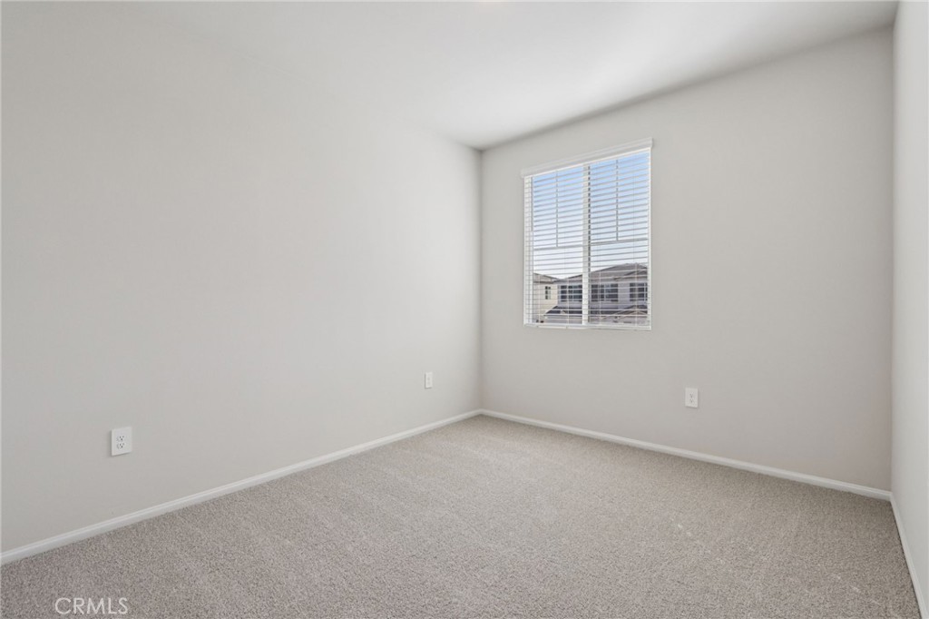2070 Meyer Lane Redlands, CA 92374 - Photo 29 of 44 an empty room with a window