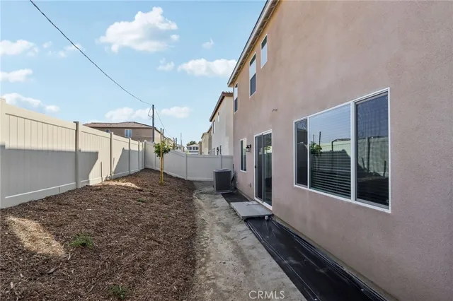 $722,327 | 2070 Meyer Lane, Redlands, CA 92374