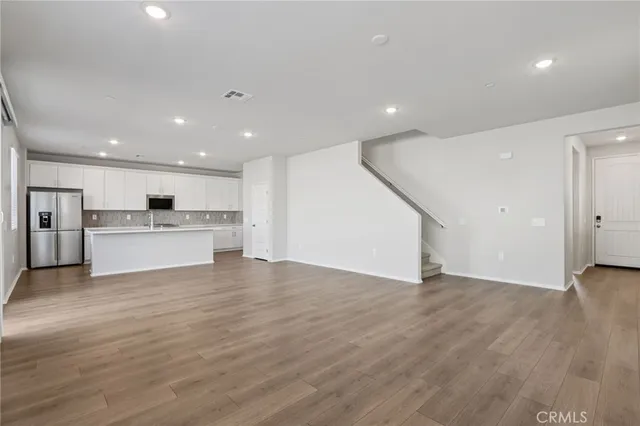 $722,327 | 2070 Meyer Lane, Redlands, CA 92374