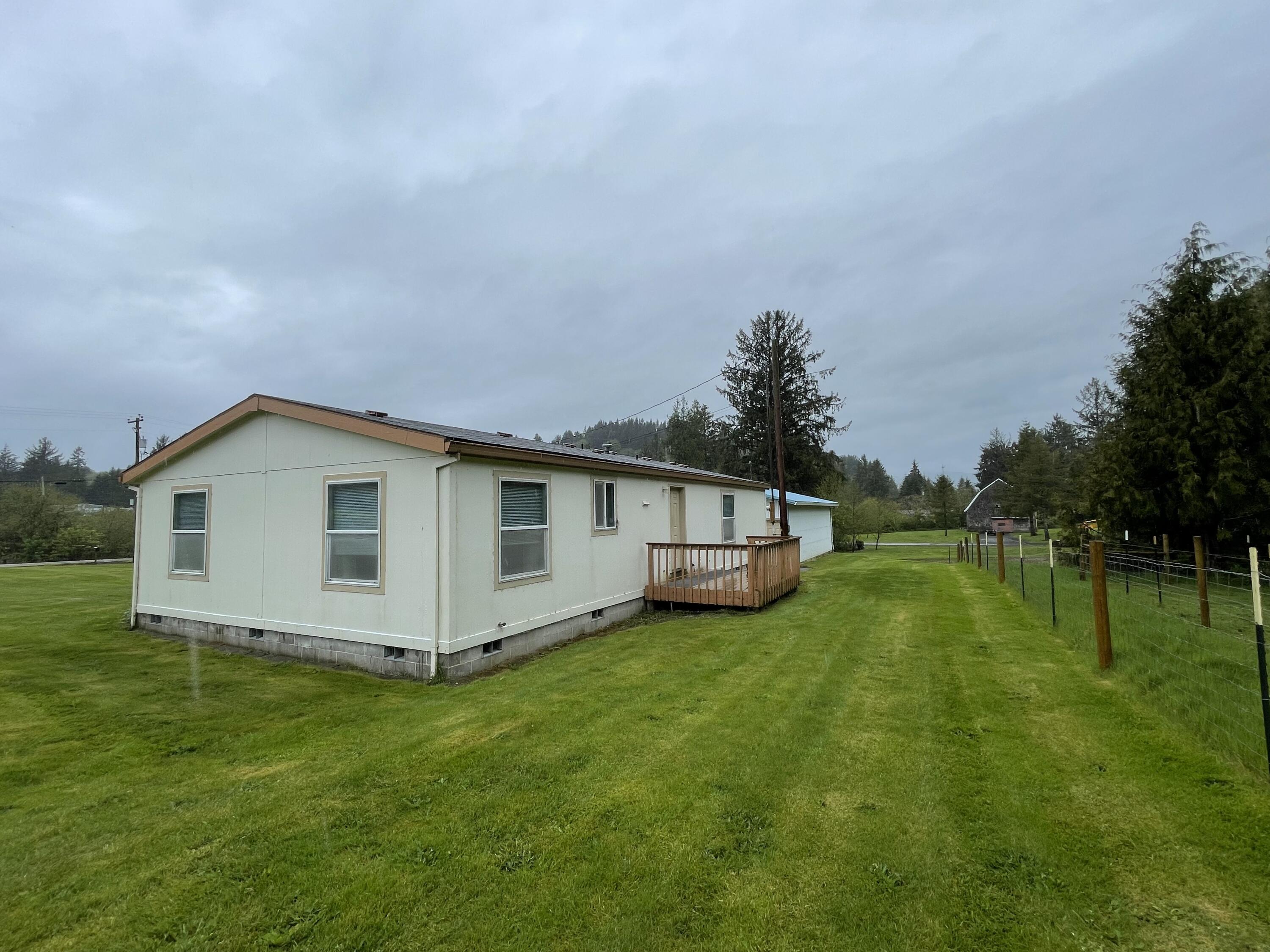 6345 Brickyard Road Tillamook, OR 97141 - Photo 18 of 47 IMG_2947
