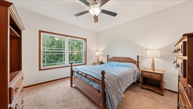 $947,000 | 13710 Airport, Ferryville, WI 54628