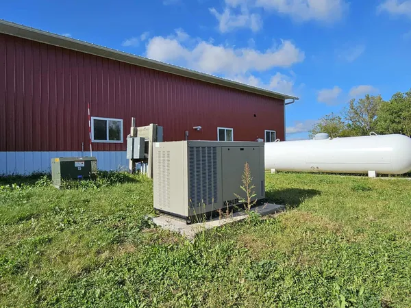 $947,000 | 13710 Airport, Ferryville, WI 54628