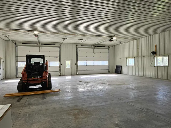 $947,000 | 13710 Airport, Ferryville, WI 54628