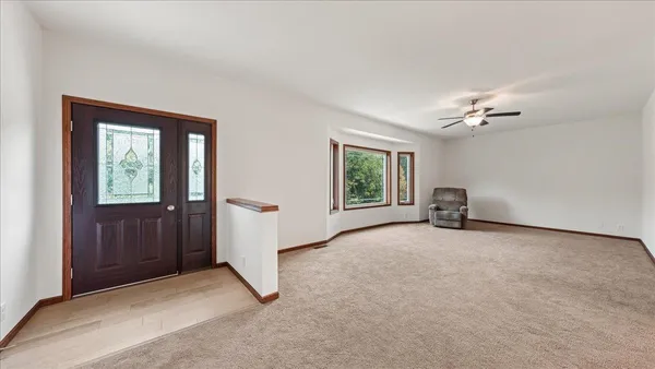 $947,000 | 13710 Airport, Ferryville, WI 54628