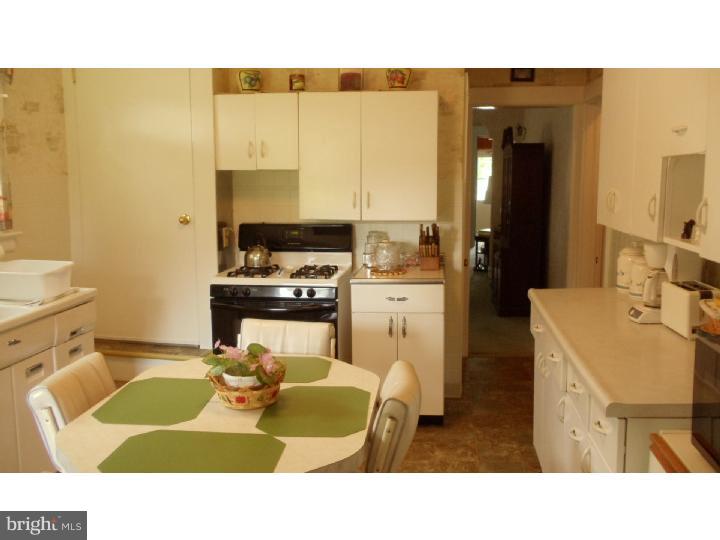 162 Yale Road Audubon, NJ 08106 - Photo 5 of 24