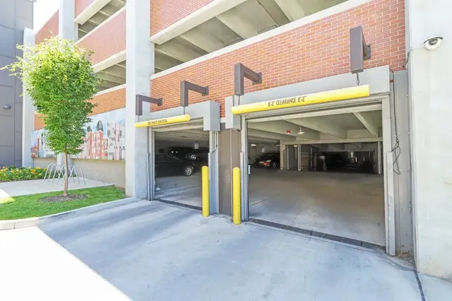 $1,060 | 1419 Rosa L Parks Boulevard, Nashville, TN 37208