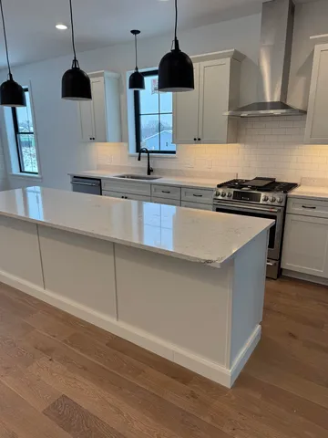 $869,900 | 23 Russett Road, South Burlington, VT 05403