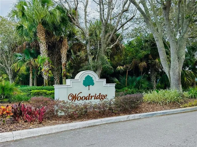 $675,000 | 5374 Southeast Running Oak Circle, Stuart, FL 34997