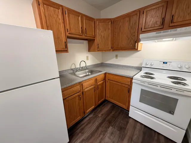 $1,785 | 191 Turner Street, Unit 2E, Manchester, NH 03102