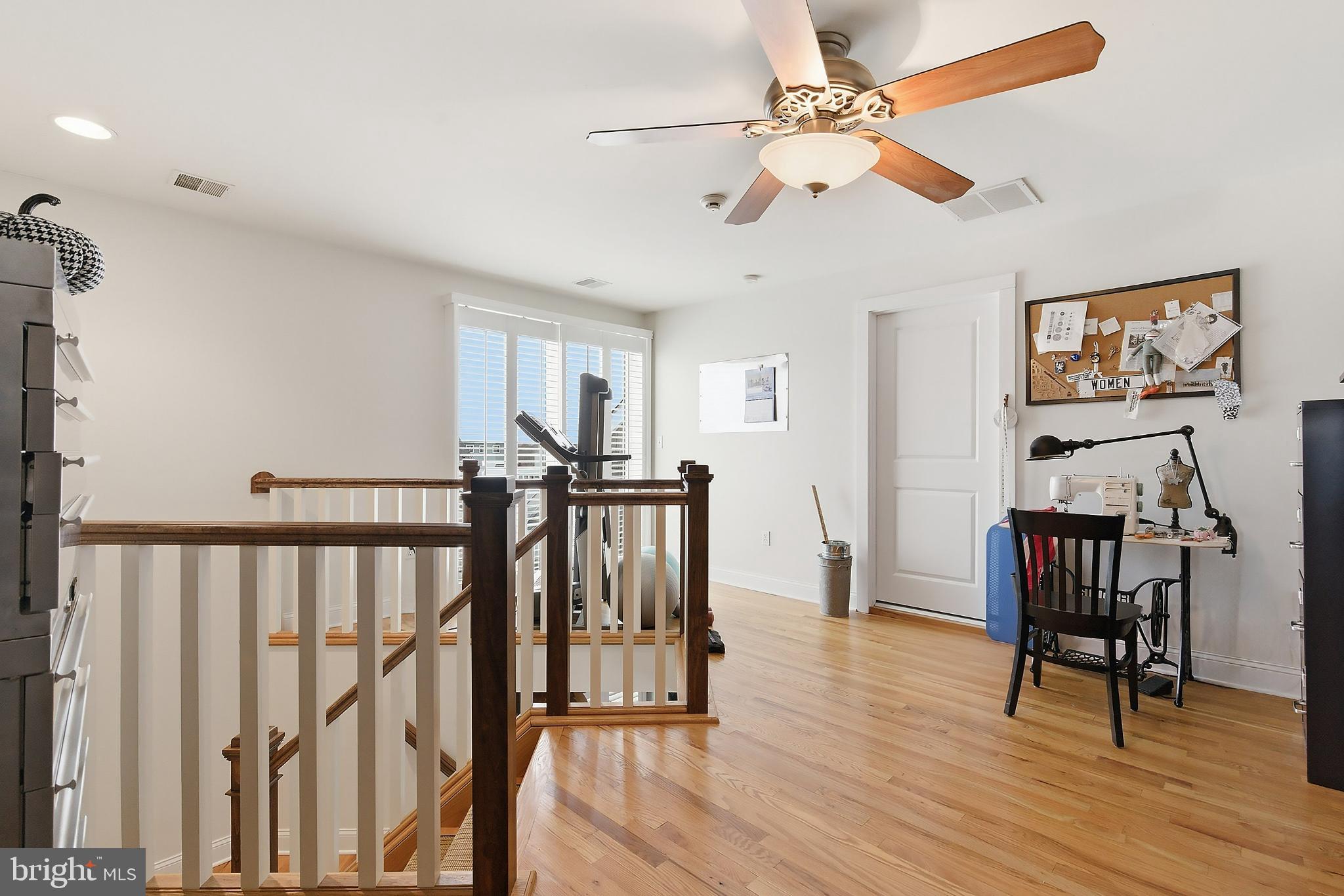 33 Sands Point Road Waretown, NJ 08758 - Photo 50 of 79 Bright and airy upper-level workspace.