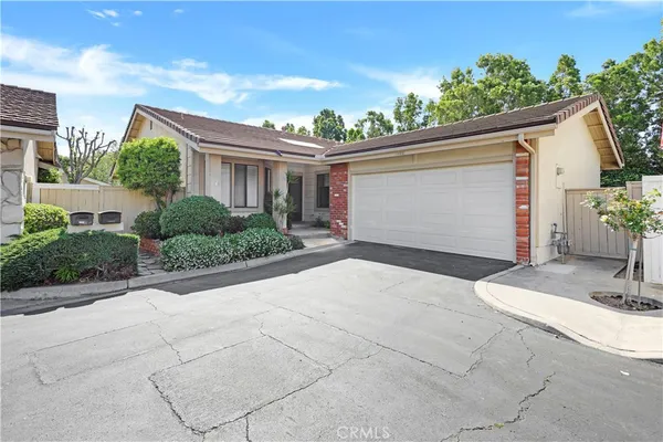 $3,400 | 14091 Dryden Lane, Santa Ana, CA 92705