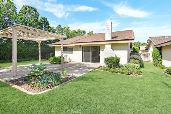 $3,400 | 14091 Dryden Lane, Santa Ana, CA 92705