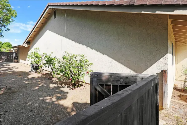 $3,400 | 14091 Dryden Lane, Santa Ana, CA 92705