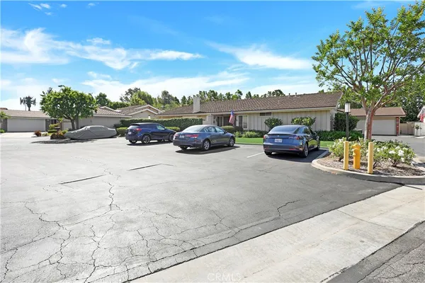 $3,400 | 14091 Dryden Lane, Santa Ana, CA 92705