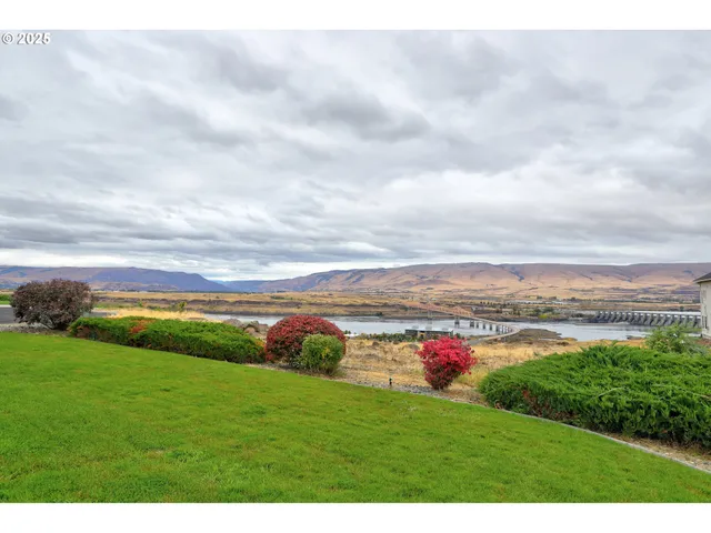a view of an outdoor space and mountain view