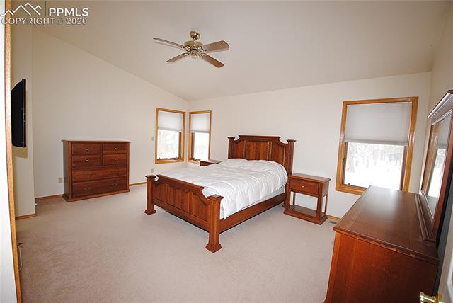 10820 Hungate Road Colorado Springs, CO 80908 - Photo 19 of 39