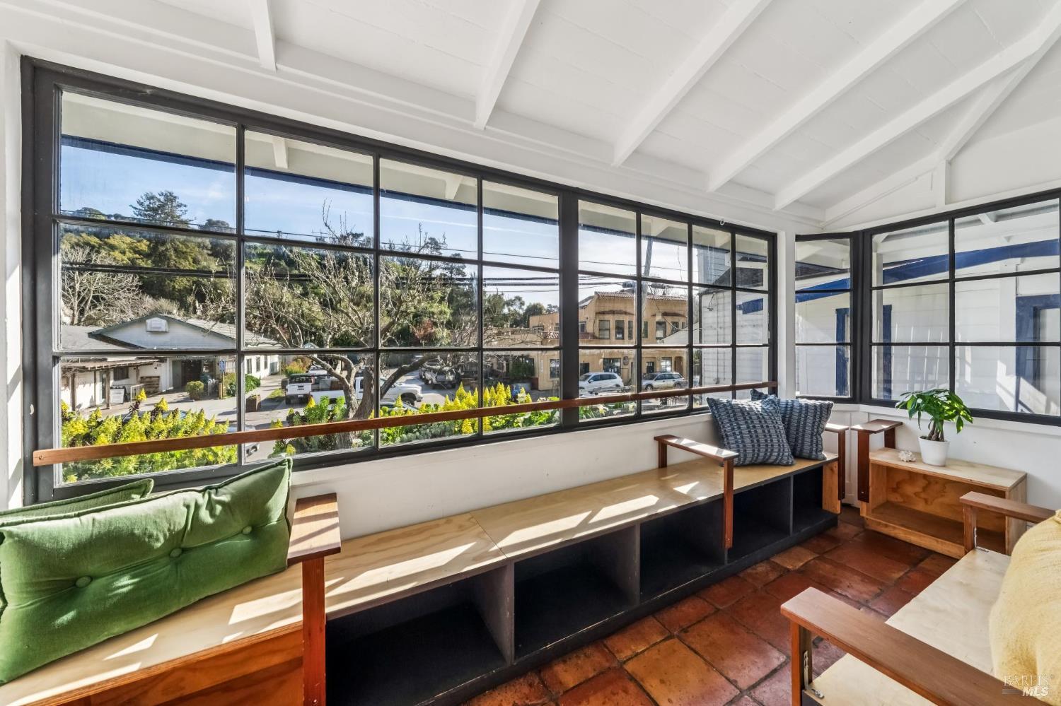 11 Wharf Road Bolinas, CA 94924 - Photo 14 of 47