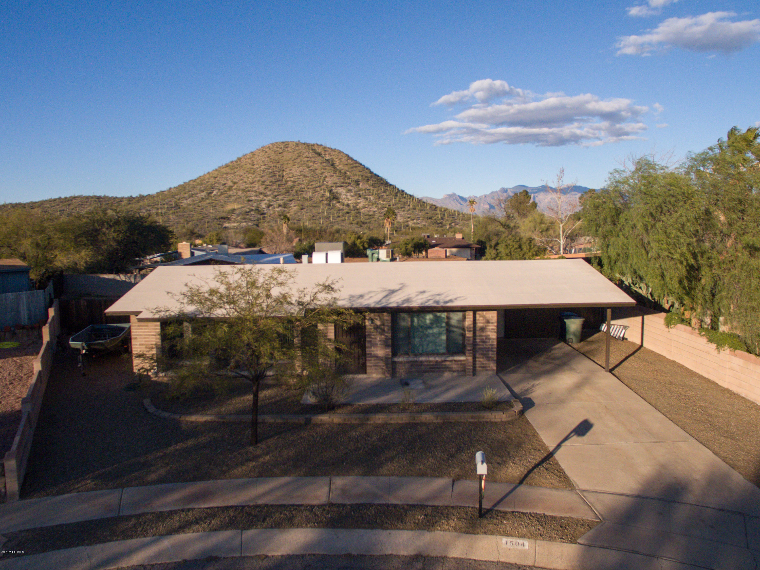 1504 South Shannon Road Tucson, AZ 85713 - Photo 1 of 20