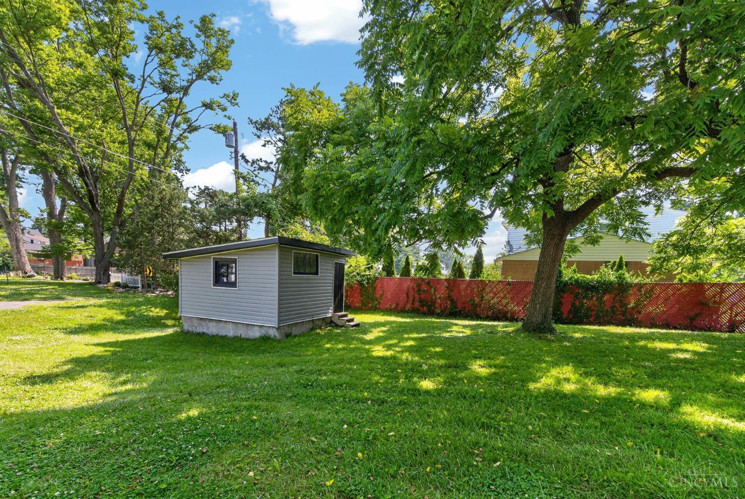 8812 Pine Road Cincinnati, OH 45242 - Photo 48 of 61