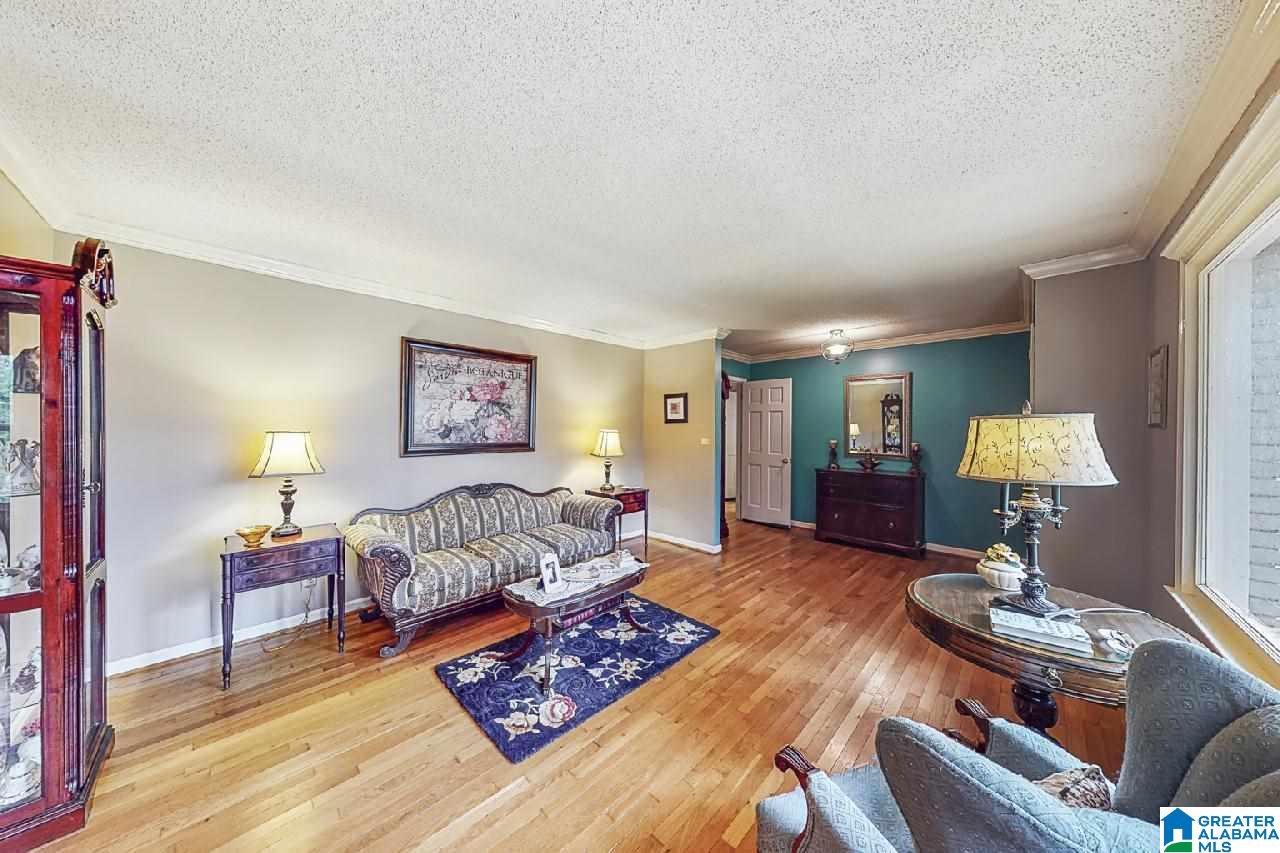 226 Snake Hill Road Trussville, AL 35173 - Photo 7 of 31