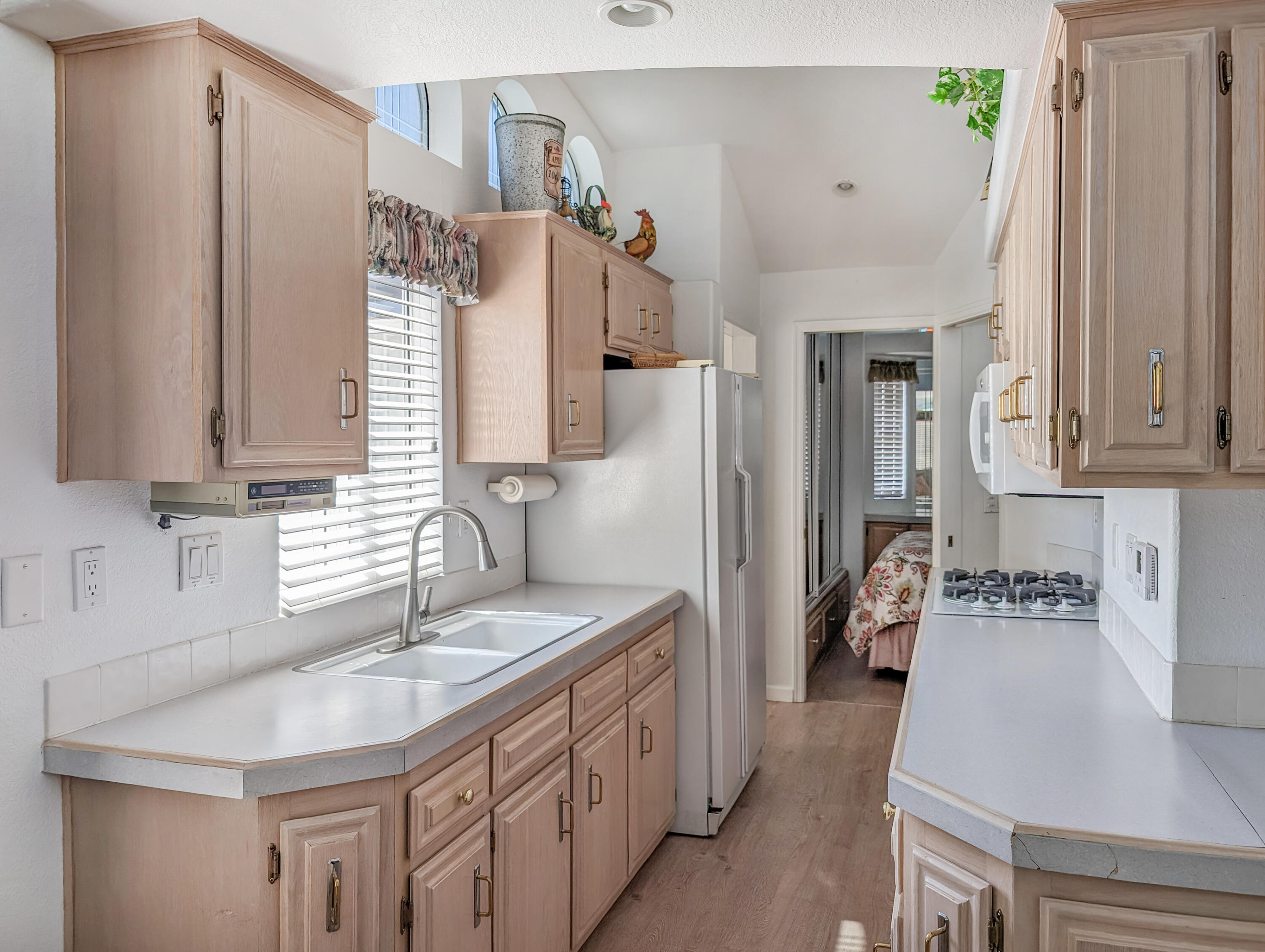 70200 Dillon Road, Unit 161 Desert Hot Springs, CA 92241 - Photo 9 of 24 #161-17