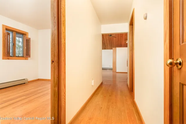 a bathroom with a toilet