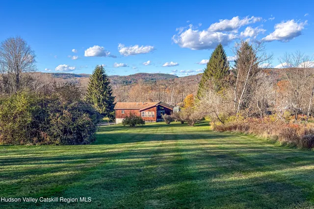 $335,000 | 260 South Side Drive, Oneonta, NY 13820