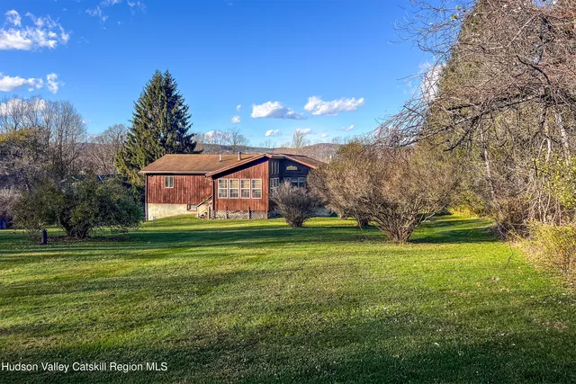 $335,000 | 260 South Side Drive, Oneonta, NY 13820