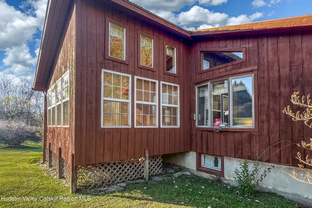 $335,000 | 260 South Side Drive, Oneonta, NY 13820