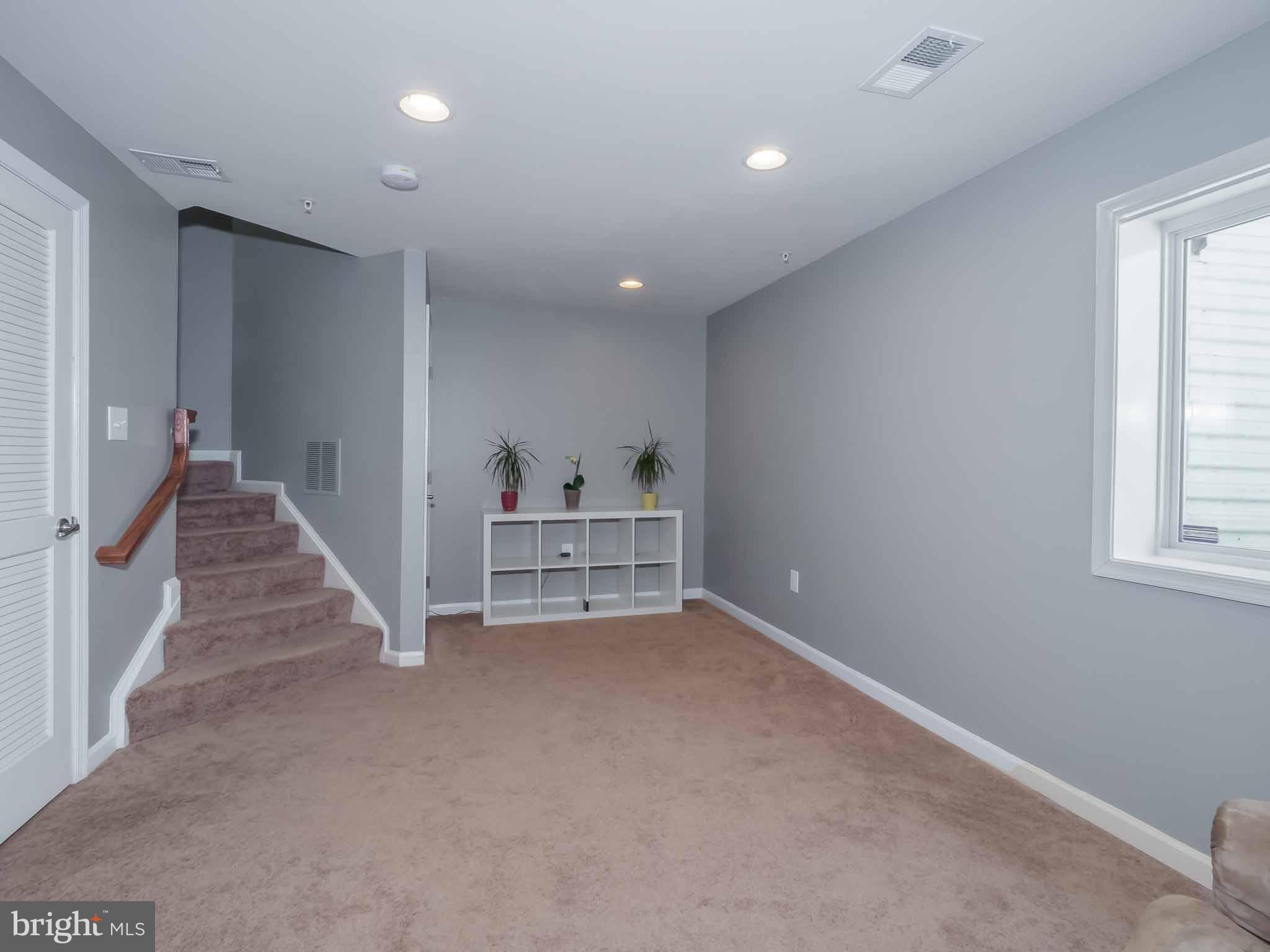 2608 St Marys View Road Accokeek, MD 20607 - Photo 27 of 30 Nice place to enjoy company, watch TV or play game