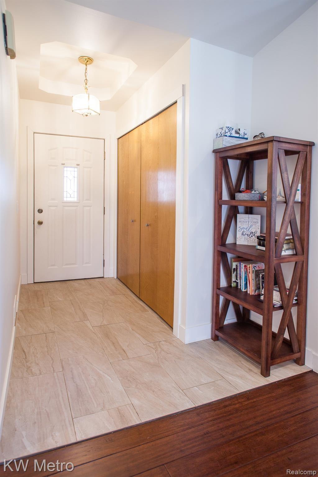 38868 Westchester Road Sterling Heights, MI 48310 - Photo 15 of 88 -15.jpg