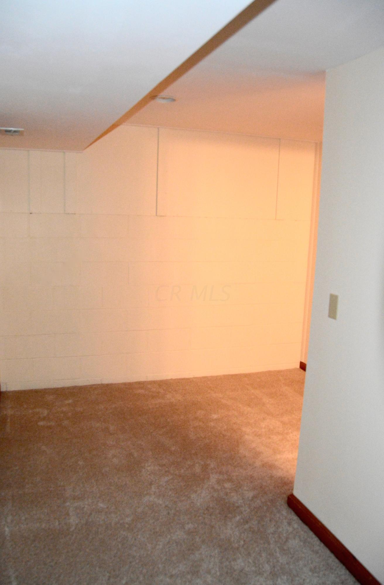 244 Edwards Road Johnstown, OH 43031 - Photo 22 of 27 Gallery Image 22