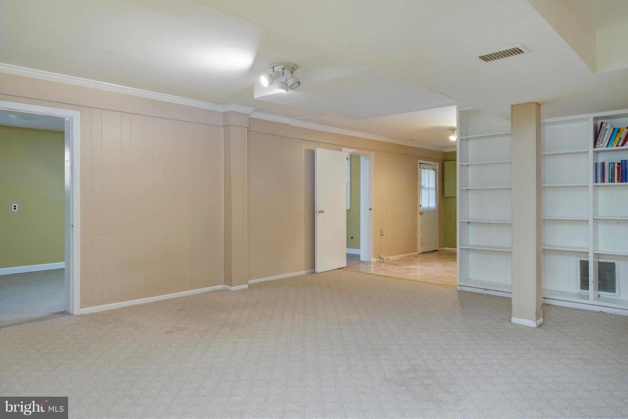 7817 Falstaff Road McLean, VA 22102 - Photo 27 of 30 Interior (General)
