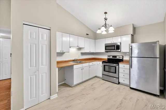 $147,000 | 134 Jubilee Hill Drive, Unit K, Wildwood, MO 63040