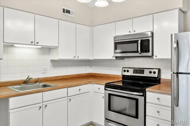 $147,000 | 134 Jubilee Hill Drive, Unit K, Wildwood, MO 63040