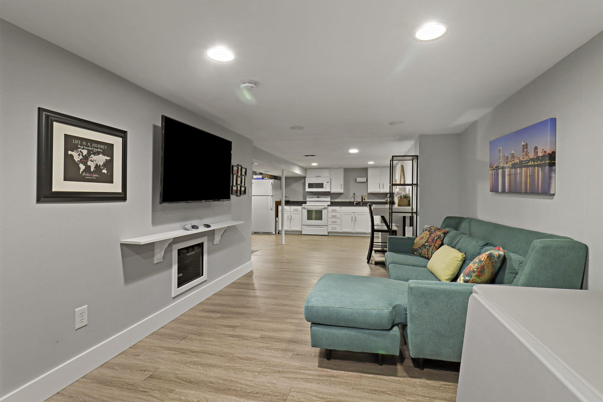 1925 80th Place Kenosha, WI 53143 - Photo 19 of 27 19-web-or-mls-1925 80th Pl, Kenosha, WI