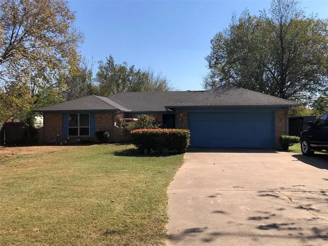 $345,000 | 8430 Retta Mansfield Road, Mansfield, TX 76063