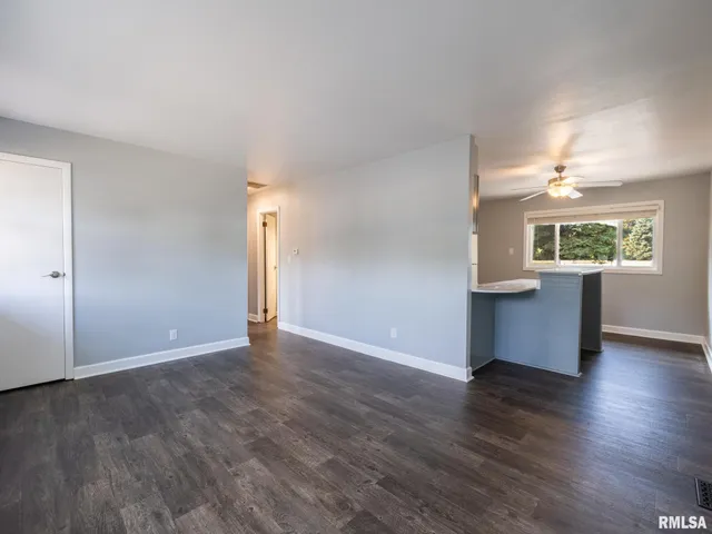 $119,900 | 3925 West Creighton Terrace, Peoria, IL 61615