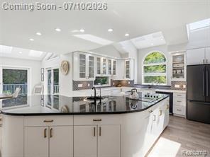 670 West Snell Road Rochester, MI 48306 - Photo 18 of 76