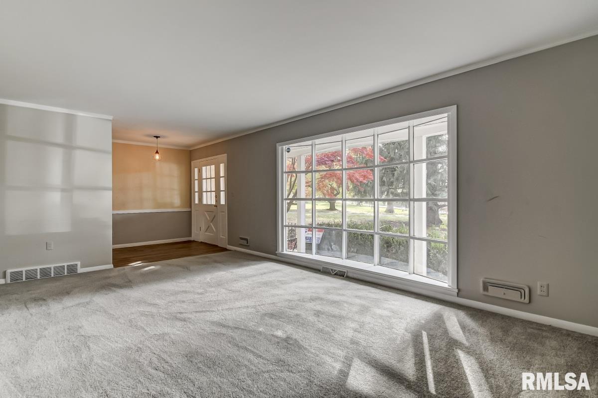 3 Nightingale Drive Springfield, IL 62711 - Photo 7 of 35