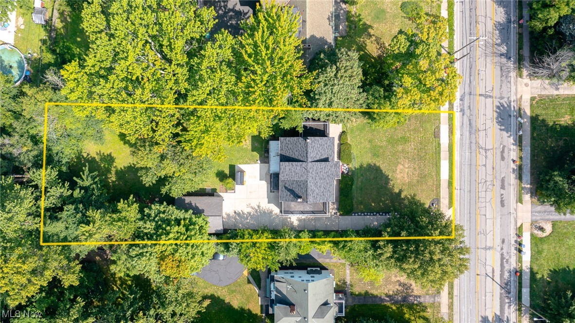 2624 Lee Road Cleveland, OH 44118 - Photo 46 of 50 Birds eye view of property with overlay of estimated property lines