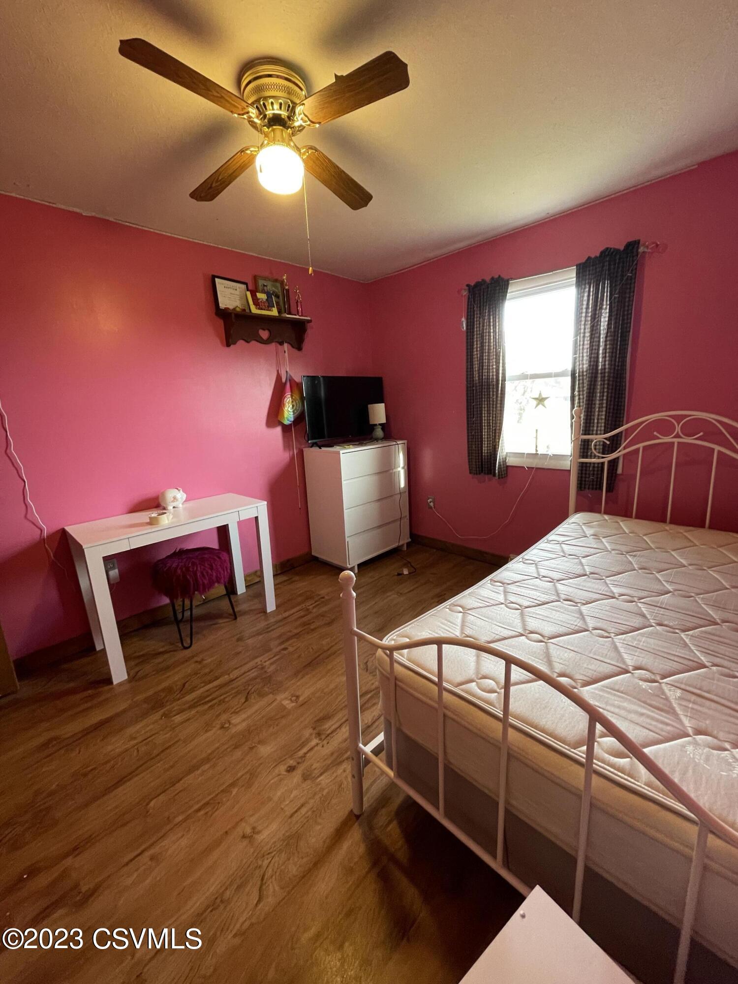 299 Salem Road Selinsgrove, PA 17870 - Photo 18 of 57 Bedroom 2