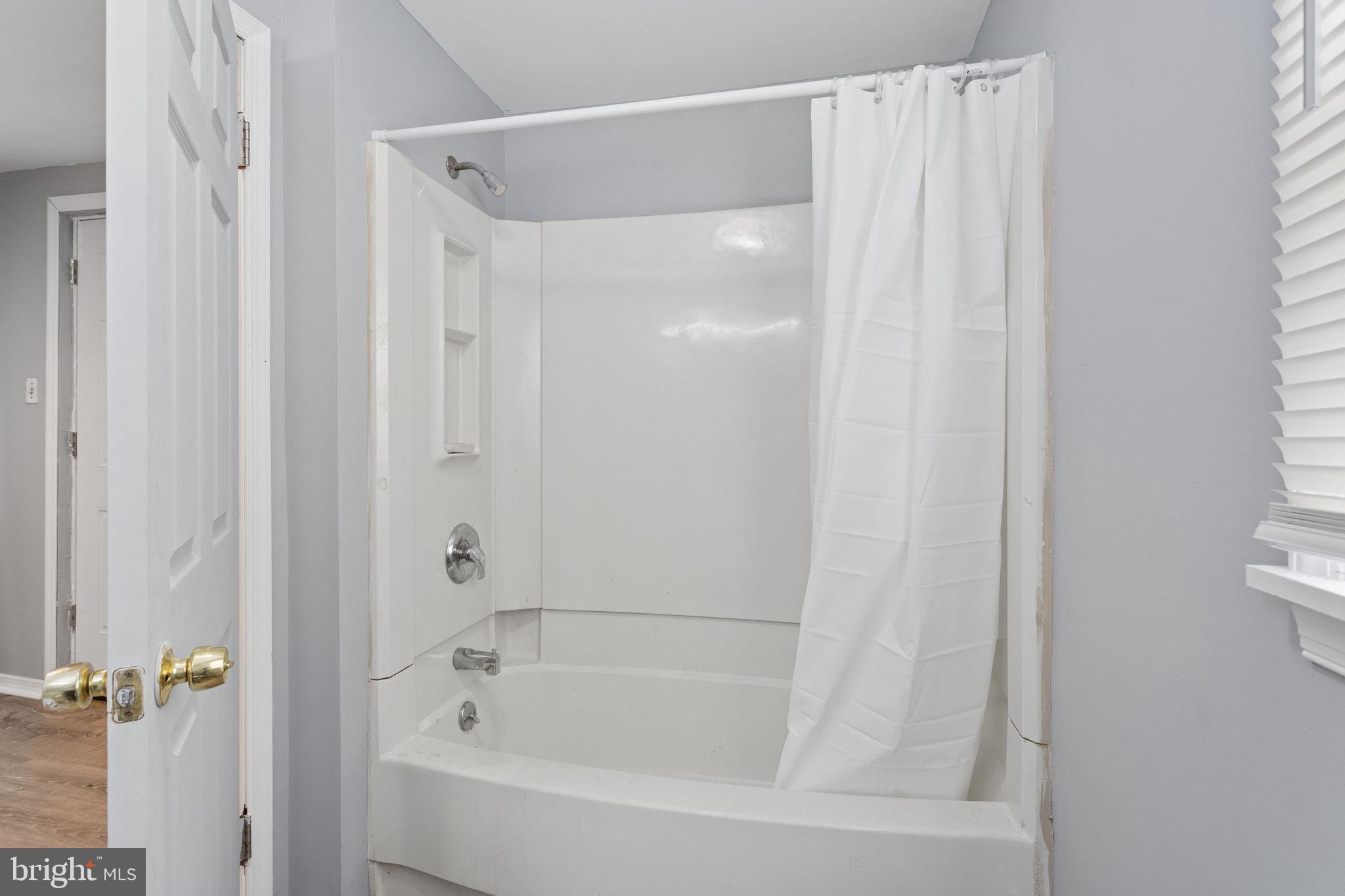 602 Bordentown Road Burlington, NJ 08016 - Photo 15 of 27
