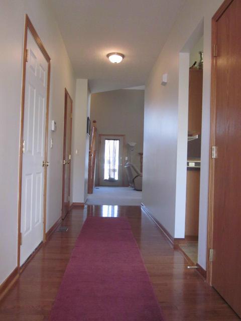 8223 Rodebaugh Road Reynoldsburg, OH 43068 - Photo 3 of 20 Gallery Image 3
