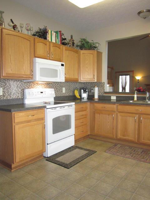 8223 Rodebaugh Road Reynoldsburg, OH 43068 - Photo 6 of 20 Gallery Image 6